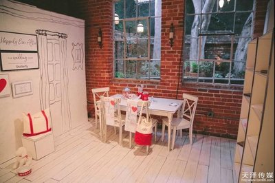 跨界融合 國外婚慶活動(dòng)與婚慶系列產(chǎn)品的聯(lián)合發(fā)布策劃